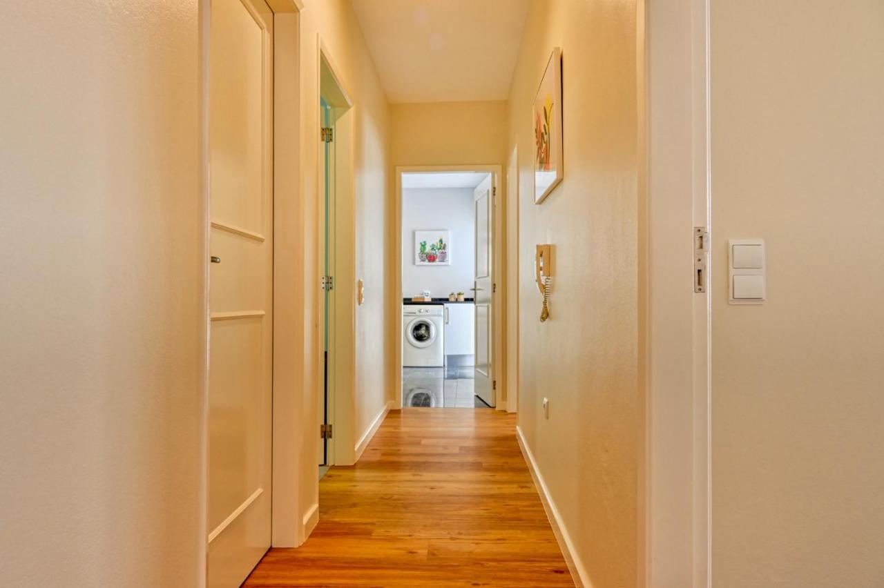 Nidia's Place, A In Madeira Apartment